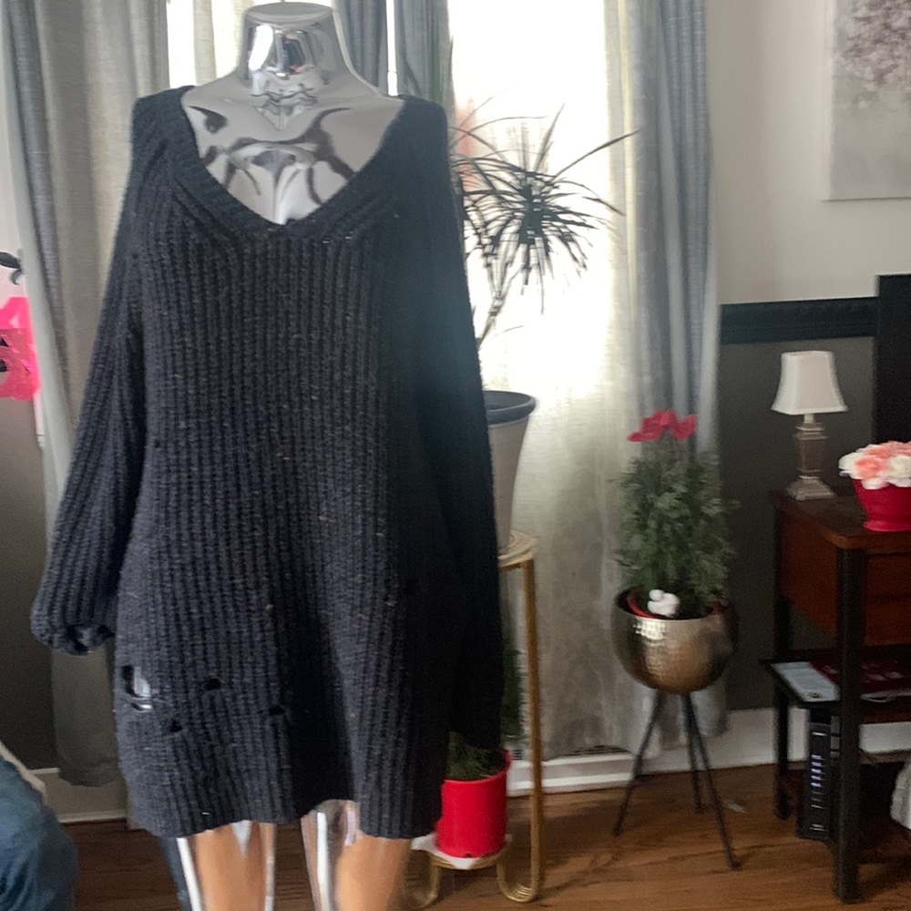 Wild fox Sweater